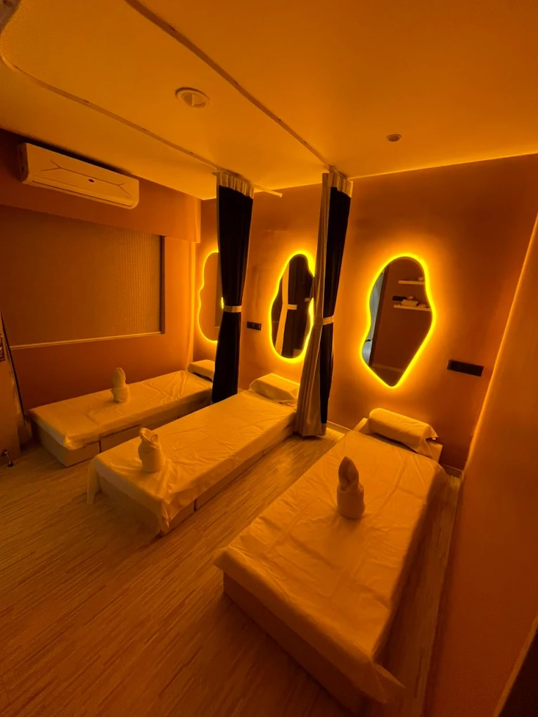Luxury spa room in Kharghar Navi Mumbai at Travaa Wellness
